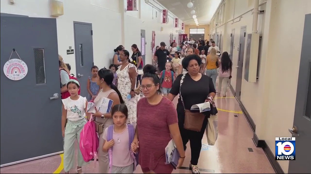 Miami-Dade students gear up for school with free backpacks, supplies