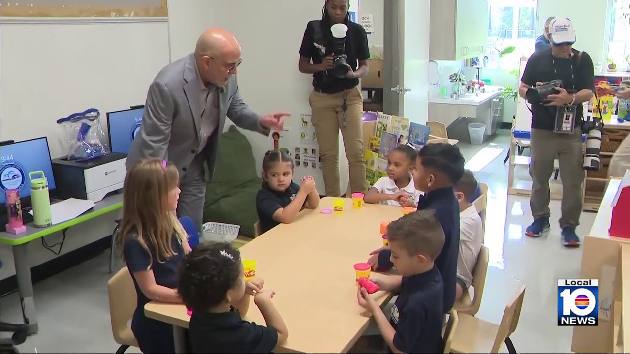 Miami-Dade students begin new school year amid districtwide changes