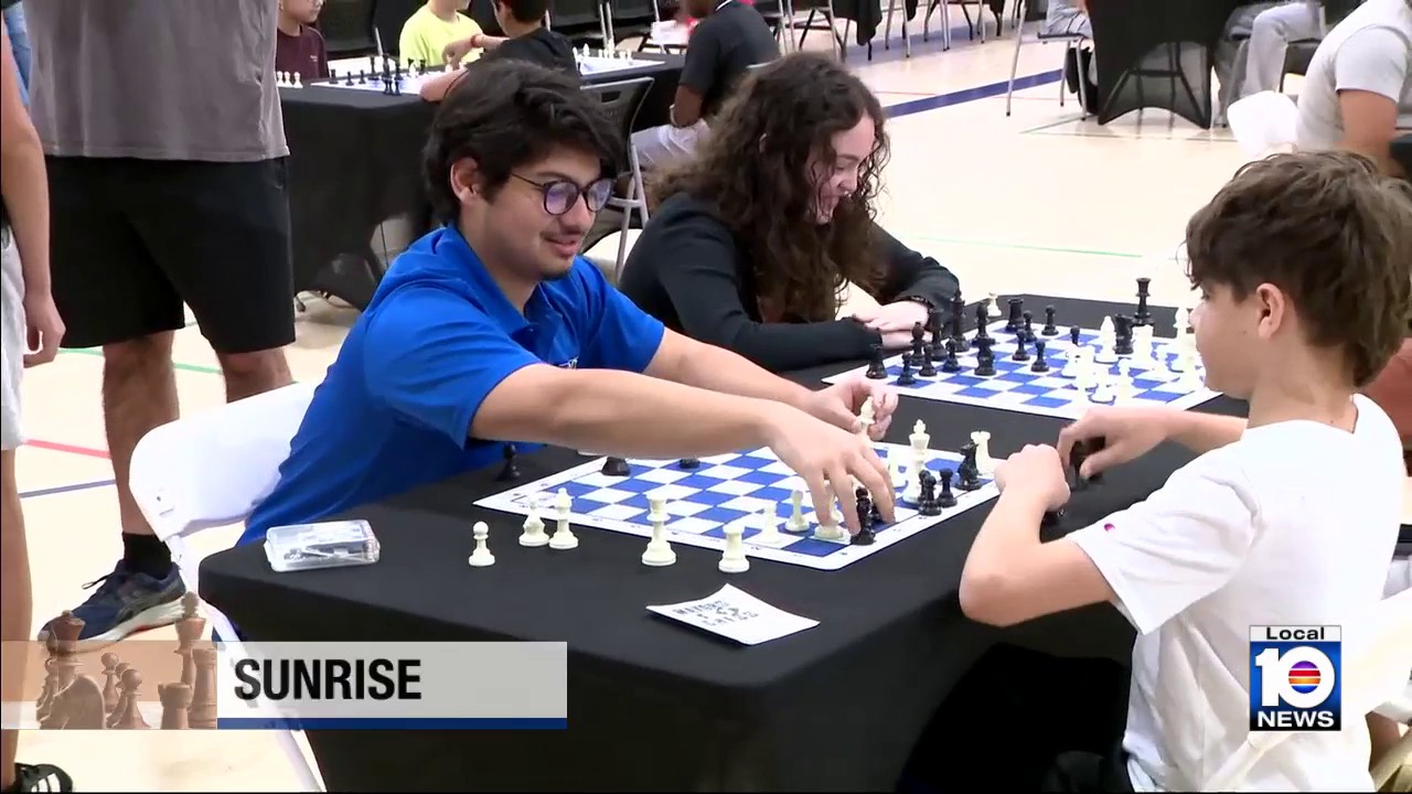 Young players compete and learn at Sunrise mayor’s Chess Challenge